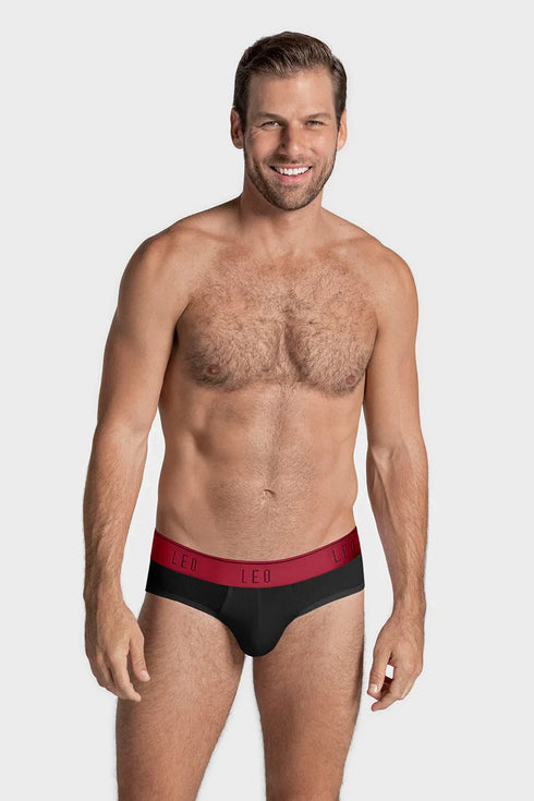 Leonisa Ultra-light Brief With Ergonomic Pouch